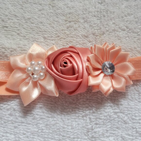 Handmade Baby Girls Headband Peach Size 0-3m 12"-14" D New - Picture 5 of 5